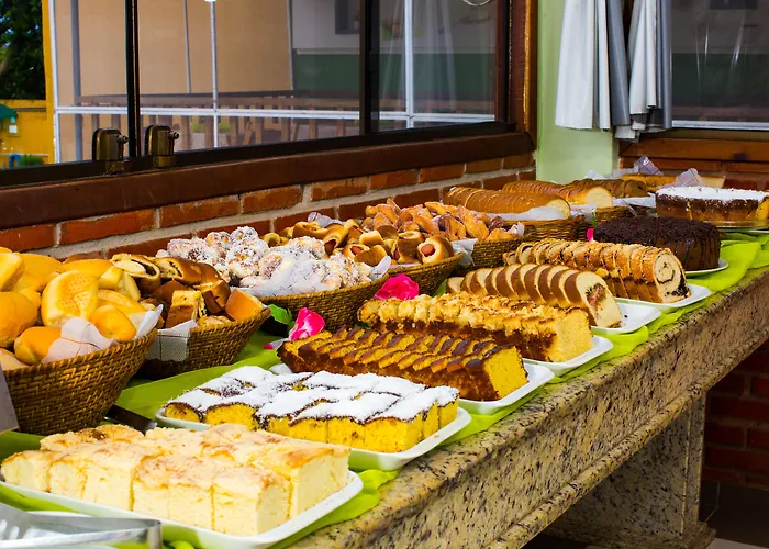 Hotel e Pousada Caroline